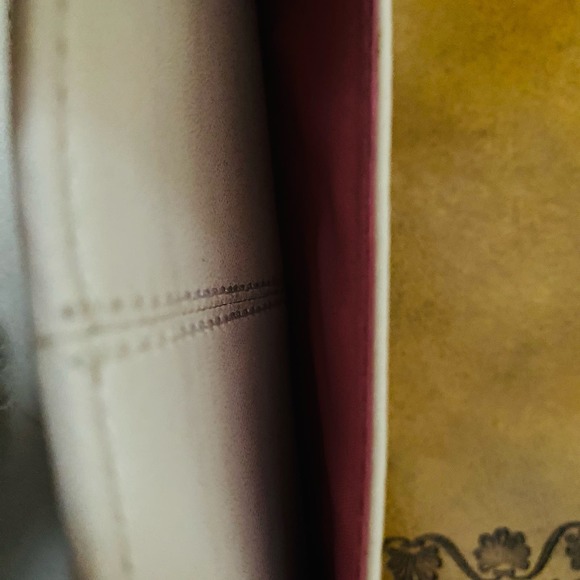 Coach Vintage White Cream Leather Trifold Wallet w Snap Closure - Picture 12 of 13